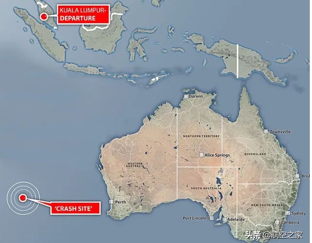 圖、具體方位距離西澳大利亞首府珀斯外海岸約2070公里，而墜機(jī)地點(diǎn)距離估算的坐標(biāo)范圍100海里內(nèi)